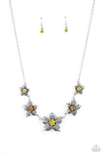 Load image into Gallery viewer, Paparazzi's Wallflower Wonderland - Yellow necklace
