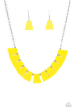 Load image into Gallery viewer, Paparazzi's Vivaciously Versatile - Yellow necklace
