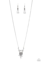 Load image into Gallery viewer, Paparazzi's Trendsetting Trinket - Silver necklace
