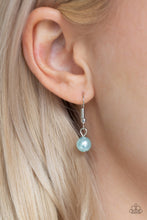 Load image into Gallery viewer, Paparazzi's Party Time - Blue Pearl necklace

